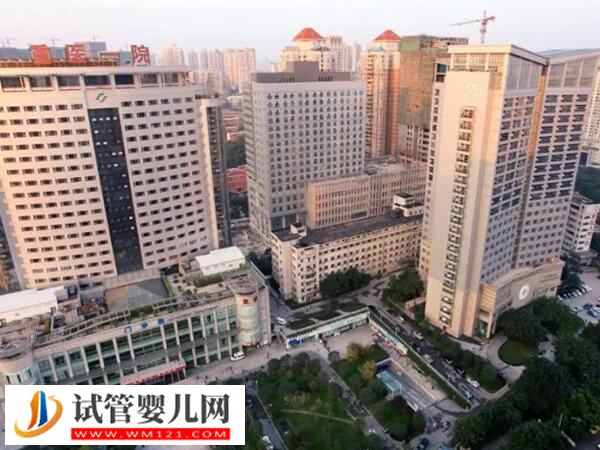 重庆附属第一医院大楼